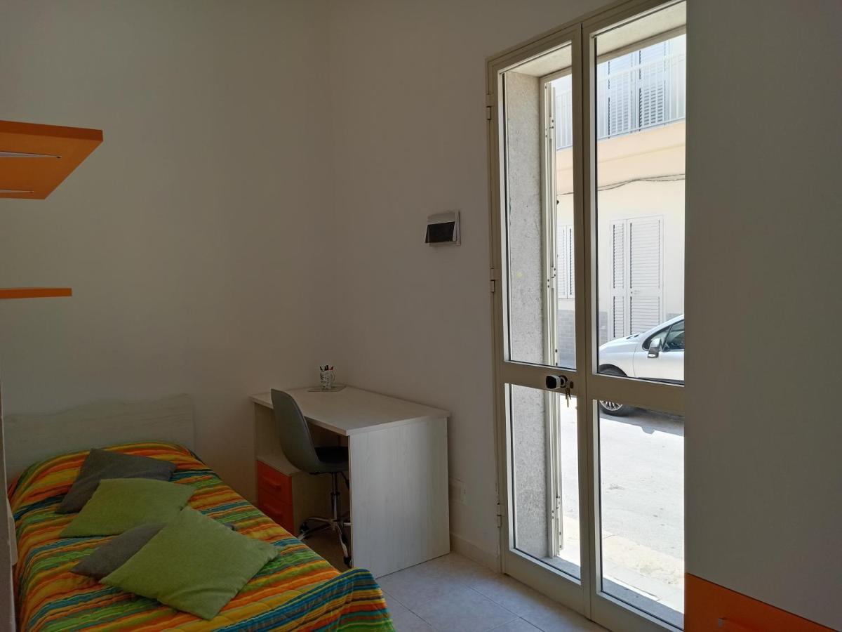 Maryalex Apartment Punta Secca Luaran gambar