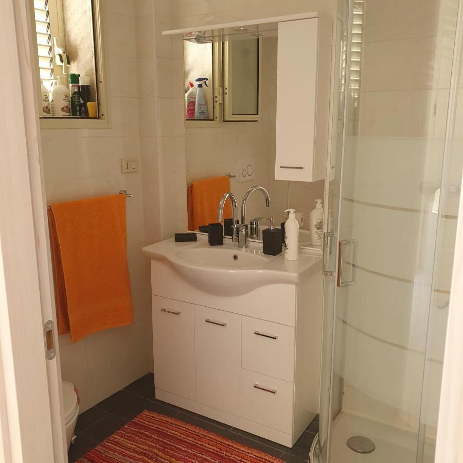 Maryalex Apartment Punta Secca Luaran gambar